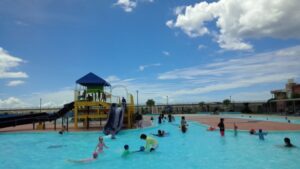 沖縄のウォータースライダー付きホテル